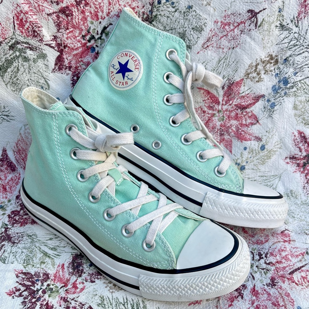 Converse Chuck Taylor All Stars Hi ‘Beach Glass’ 136561F
